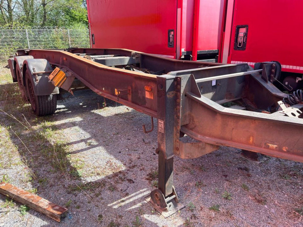 HUEFFERMANN Tandemanhänger HTS 1877 Containeranhänger - Krokhenger/ Liftdumper henger: bilde 2 HUEFFERMANN Tandemanhänger HTS 1877 Containeranhänger - Krokhenger/ Liftdumper henger: bilde 2