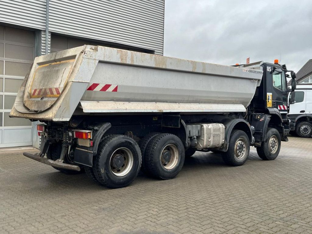 Iveco TRACKER AD450TW 4 Achs Muldenkipper Meiller - Tippbil: bilde 4 Iveco TRACKER AD450TW 4 Achs Muldenkipper Meiller - Tippbil: bilde 4