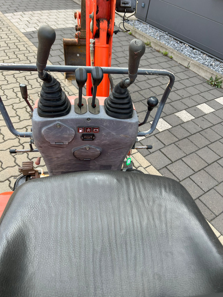 KUBOTA Minibagger U 10 - 3 Minibagger Kurzheck - Minigraver: bilde 5 KUBOTA Minibagger U 10 - 3 Minibagger Kurzheck - Minigraver: bilde 5