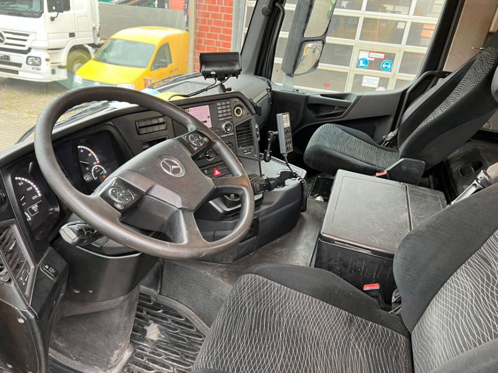 MERCEDES-BENZ Arocs 3240 B 8x4 Betonmischer Deutsch Top Liebherr - Lastebil: bilde 5 MERCEDES-BENZ Arocs 3240 B 8x4 Betonmischer Deutsch Top Liebherr - Lastebil: bilde 5