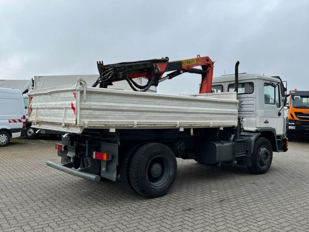 MAN F90 18.232 FK 2-Achs Kipper Kran Palf. PK 8000 - Tippbil, Kranbil: bilde 4 MAN F90 18.232 FK 2-Achs Kipper Kran Palf. PK 8000 - Tippbil, Kranbil: bilde 4