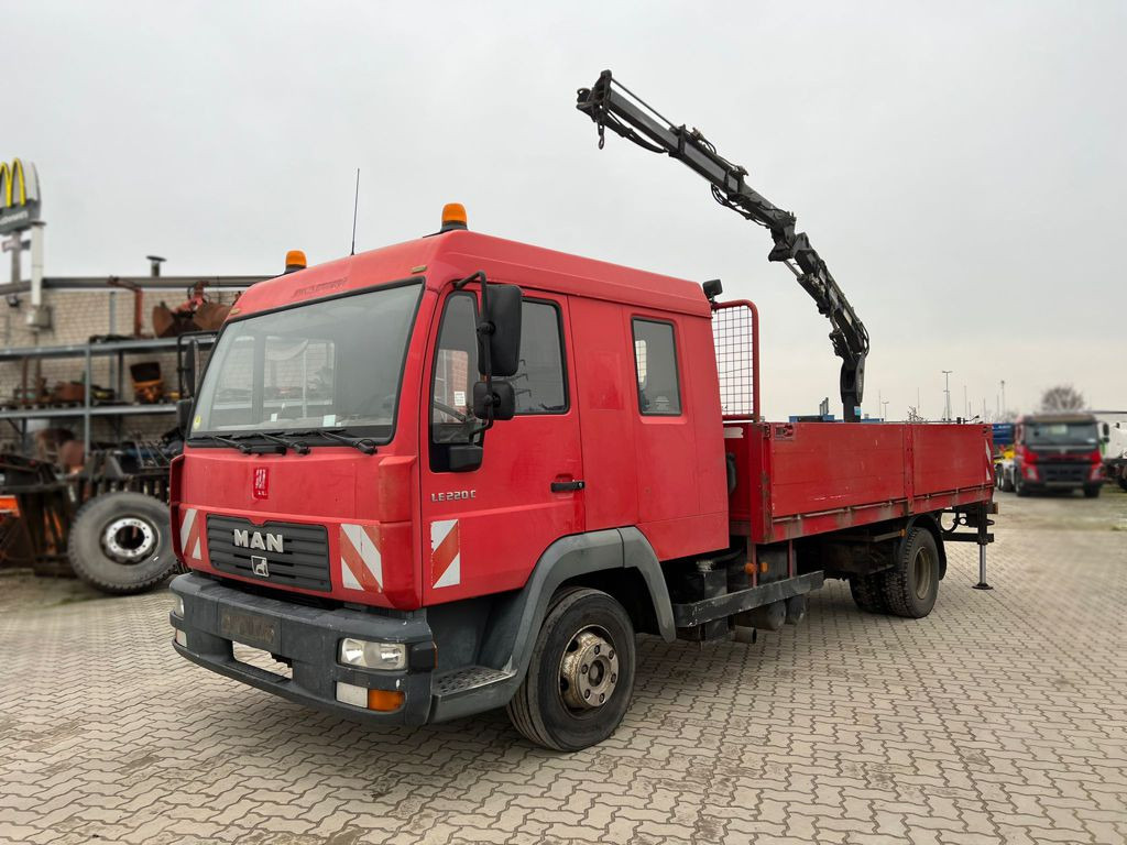MAN LE 12.225 LC Pritsche Heckkran 6 Zylinder Doka Topzust - Planbil, Kranbil: bilde 5 MAN LE 12.225 LC Pritsche Heckkran 6 Zylinder Doka Topzust - Planbil, Kranbil: bilde 5