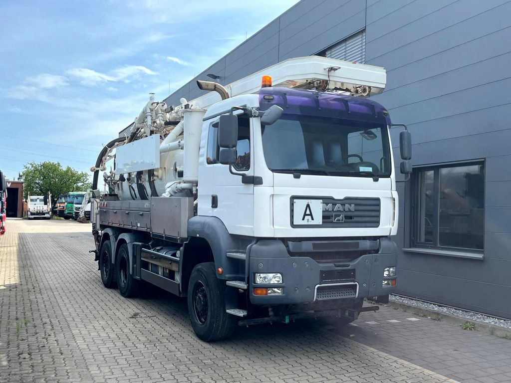 MAN TG-A 28.400 6x4-4 BL Saug + Spülwagen Funk - Vakuum lastebil: bilde 2 MAN TG-A 28.400 6x4-4 BL Saug + Spülwagen Funk - Vakuum lastebil: bilde 2