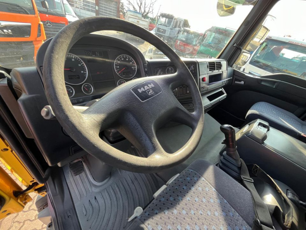 Planbil, Kranbil MAN TG-M 18.280 4x4 Pritsche Kran Singelreifen Funkfernbedienung: bilde 11 Planbil, Kranbil MAN TG-M 18.280 4x4 Pritsche Kran Singelreifen Funkfernbedienung: bilde 11