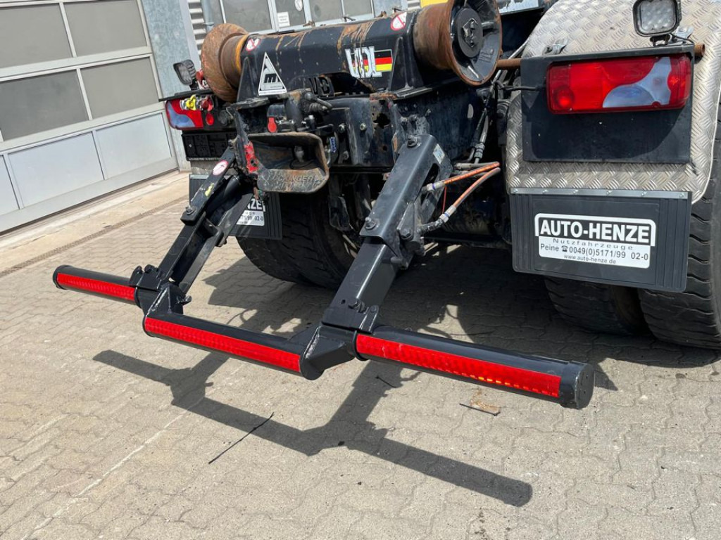 MAN TG-S 26.460 6x4 BB Abrollkipper kurzer Radstand - Krokbil: bilde 4 MAN TG-S 26.460 6x4 BB Abrollkipper kurzer Radstand - Krokbil: bilde 4