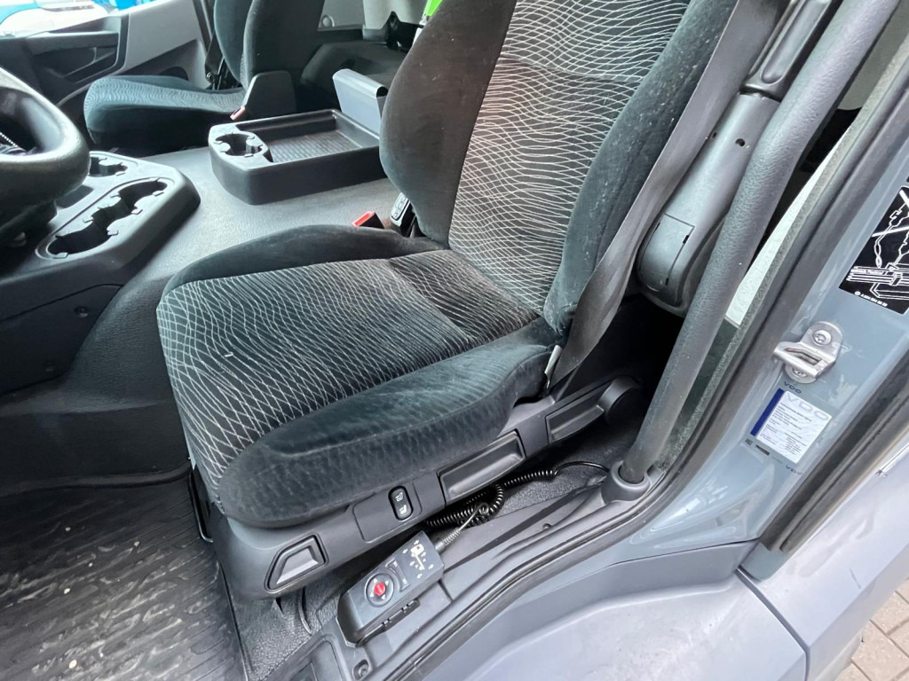 MERCEDES-BENZ Antos 1830 L nR 4x2 Standardkoffer LBW LBW 2to+Funk - Skapbil: bilde 5 MERCEDES-BENZ Antos 1830 L nR 4x2 Standardkoffer LBW LBW 2to+Funk - Skapbil: bilde 5
