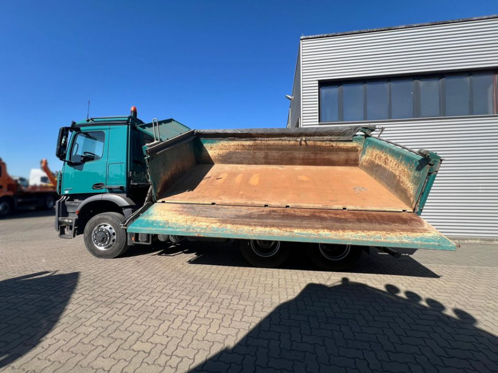 MERCEDES-BENZ Arocs 2636 6x6 HAD 3-Achs Allradkipper Meiller - Tippbil: bilde 5 MERCEDES-BENZ Arocs 2636 6x6 HAD 3-Achs Allradkipper Meiller - Tippbil: bilde 5