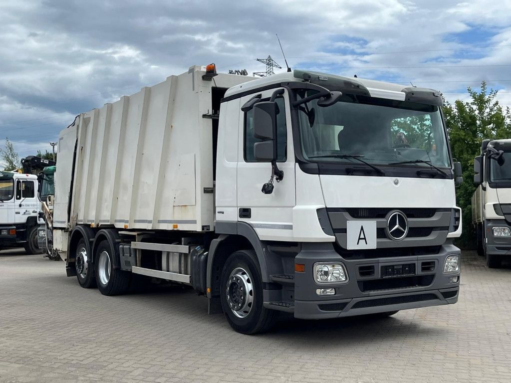 Mercedes-Benz Actros 2532 L 6x2 Müllwagen Faun Powerpress 25m³ - Søppelbil: bilde 2 Mercedes-Benz Actros 2532 L 6x2 Müllwagen Faun Powerpress 25m³ - Søppelbil: bilde 2