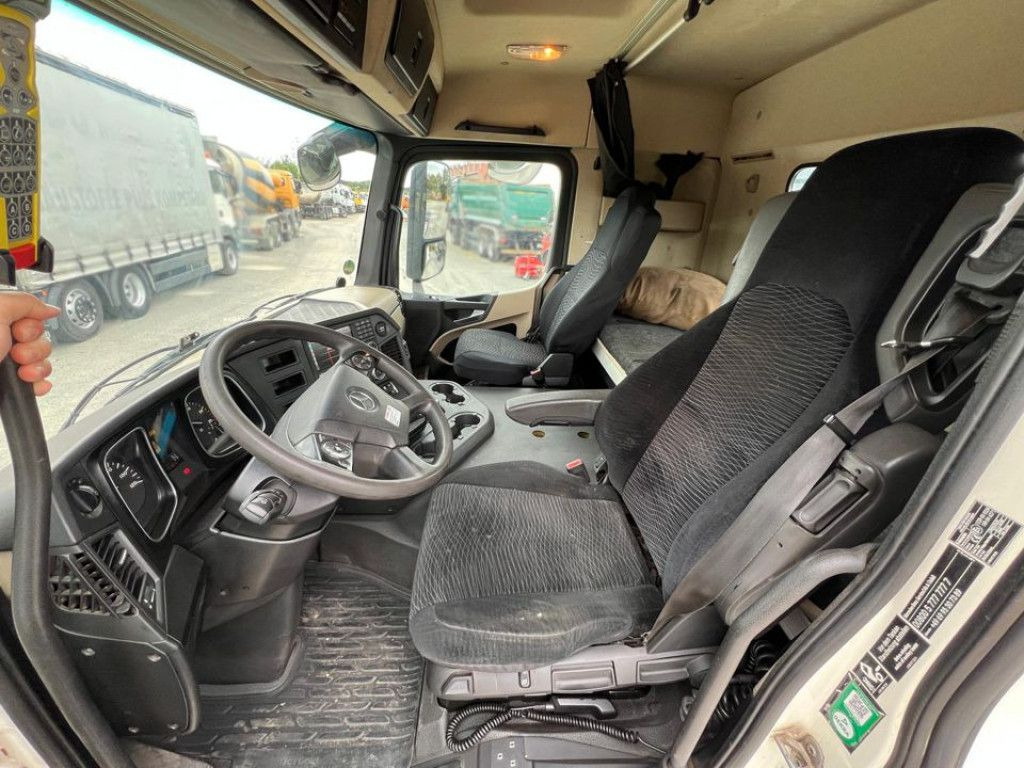 Mercedes-Benz Actros 2543 L 6x2 Abrollkipper MeillerLenk/Lift - Krokbil: bilde 5 Mercedes-Benz Actros 2543 L 6x2 Abrollkipper MeillerLenk/Lift - Krokbil: bilde 5