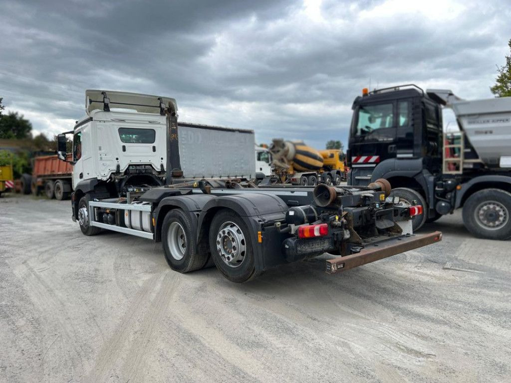 Mercedes-Benz Actros 2543 L 6x2 Abrollkipper MeillerLenk/Lift - Krokbil: bilde 4 Mercedes-Benz Actros 2543 L 6x2 Abrollkipper MeillerLenk/Lift - Krokbil: bilde 4