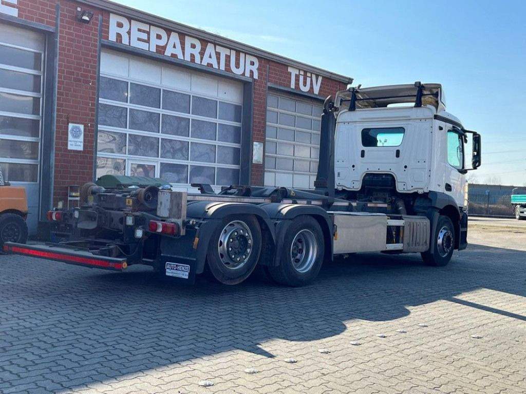 Mercedes-Benz Actros 2543 L 6x2 Abrollkipper MeillerLenk/Lift - Krokbil: bilde 4 Mercedes-Benz Actros 2543 L 6x2 Abrollkipper MeillerLenk/Lift - Krokbil: bilde 4