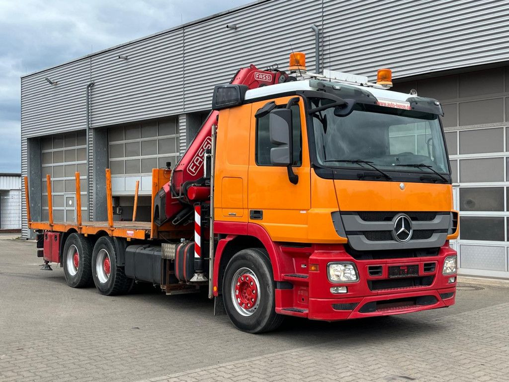 Mercedes-Benz Actros 2646 L 6x4 Pritsche Kran Fassi 450 45m/t Mercedes-Benz Actros 2646 L 6x4 Pritsche Kran Fassi 450 45m/t - Kranbil, Planbil: bilde 2 Mercedes-Benz Actros 2646 L 6x4 Pritsche Kran Fassi 450 45m/t Mercedes-Benz Actros 2646 L 6x4 Pritsche Kran Fassi 450 45m/t - Kranbil, Planbil: bilde 2