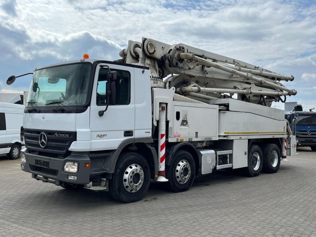 Mercedes-Benz Actros 3241 B 8x4 Betonpumpe Putzmeister 42m - Betongpumpe: bilde 2 Mercedes-Benz Actros 3241 B 8x4 Betonpumpe Putzmeister 42m - Betongpumpe: bilde 2