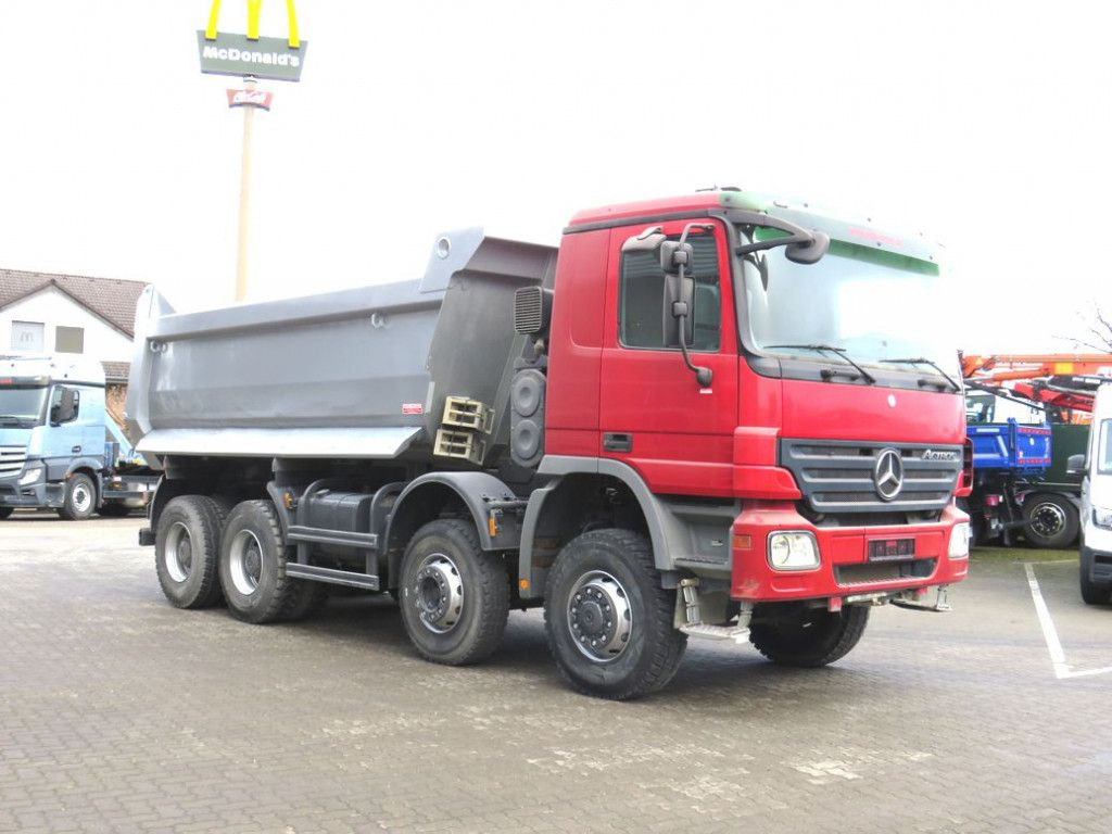 Mercedes-Benz Actros 4141 8x6 4 Achs Muldenkipper Kupplung, 1. - Tippbil: bilde 2 Mercedes-Benz Actros 4141 8x6 4 Achs Muldenkipper Kupplung, 1. - Tippbil: bilde 2