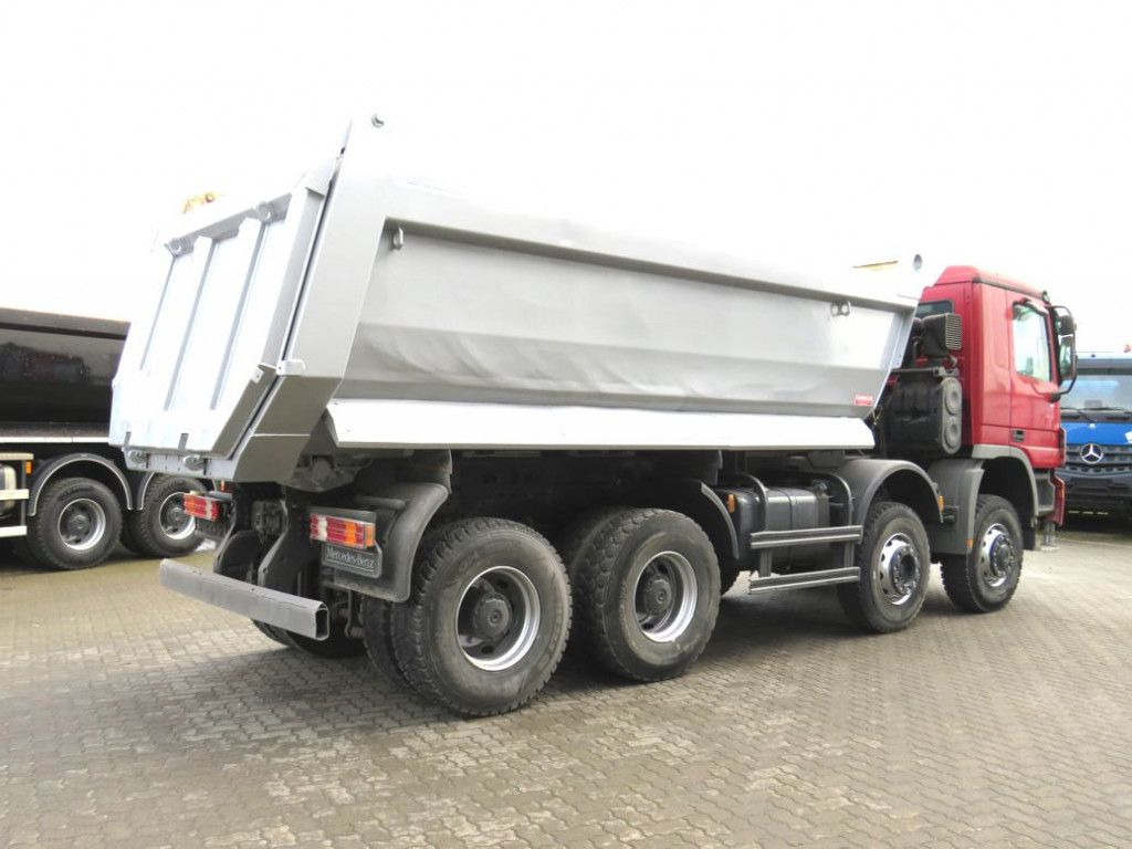 Mercedes-Benz Actros 4141 8x6 4 Achs Muldenkipper Kupplung, 1. - Tippbil: bilde 4 Mercedes-Benz Actros 4141 8x6 4 Achs Muldenkipper Kupplung, 1. - Tippbil: bilde 4