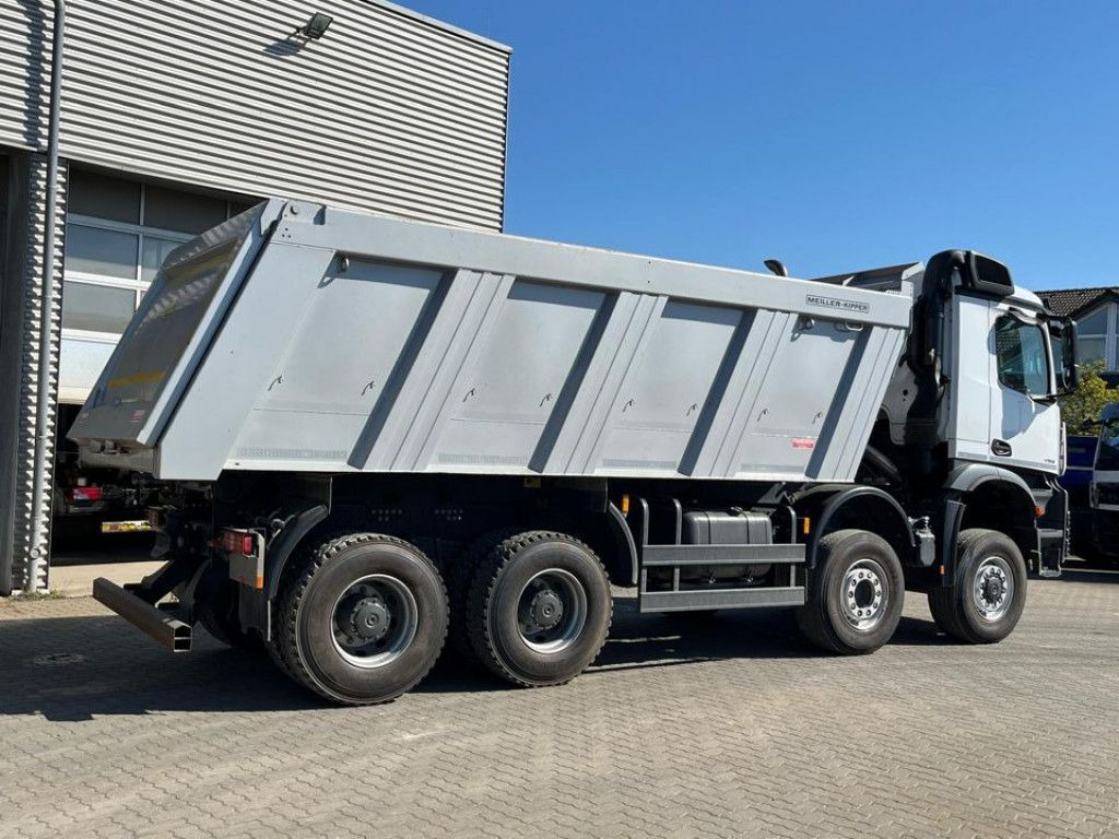 Mercedes-Benz Arocs 4153 8x6 4 Achs Muldenkipper Meiller - Tippbil: bilde 3 Mercedes-Benz Arocs 4153 8x6 4 Achs Muldenkipper Meiller - Tippbil: bilde 3