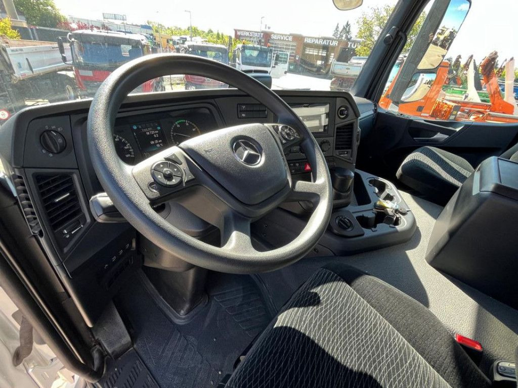 Mercedes-Benz Arocs 4153 8x6 4 Achs Muldenkipper Meiller - Tippbil: bilde 4 Mercedes-Benz Arocs 4153 8x6 4 Achs Muldenkipper Meiller - Tippbil: bilde 4