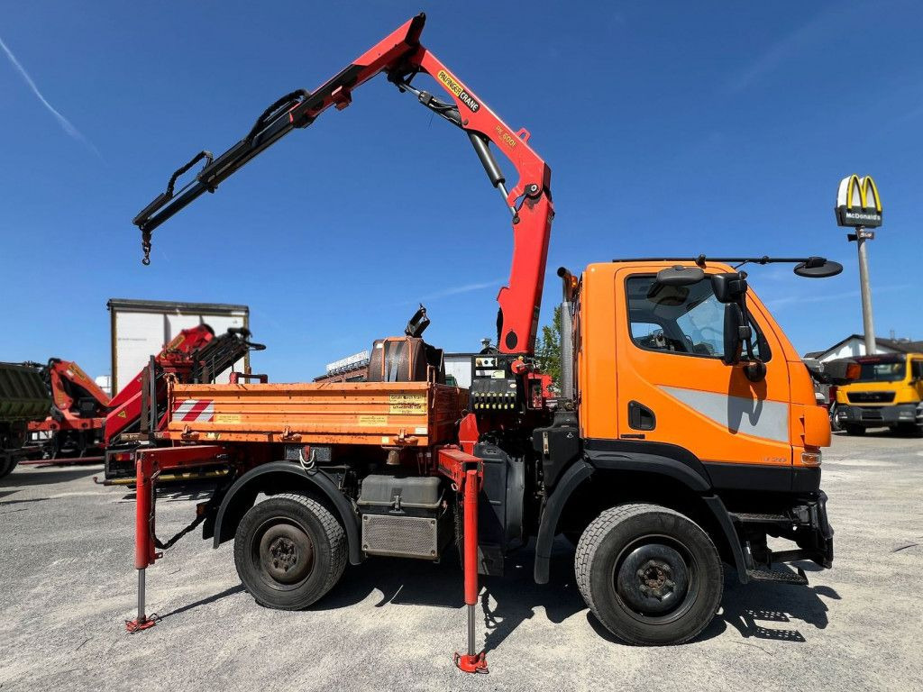 Mercedes-Benz Unimog U20 2-Achs Allradkipper Kran Palfinger Kr - Tippbil, Kranbil: bilde 3 Mercedes-Benz Unimog U20 2-Achs Allradkipper Kran Palfinger Kr - Tippbil, Kranbil: bilde 3