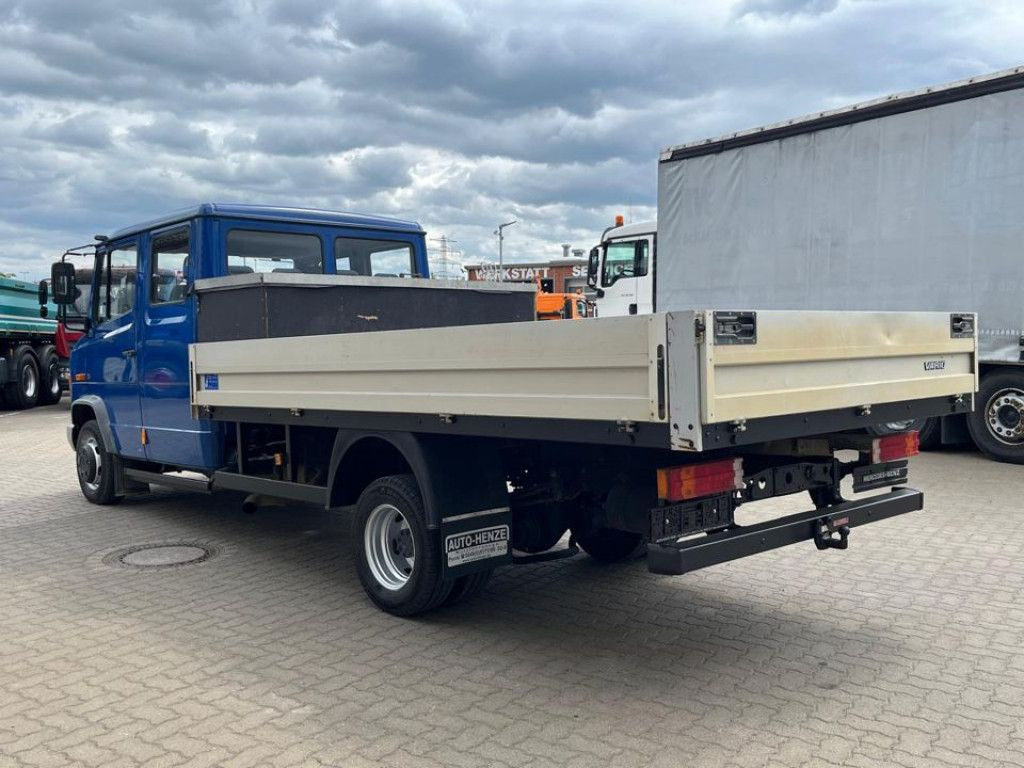 Mercedes-Benz Vario 614 D Pritsche Doppelkabine LKW Motor 4.3 - Varebil med plan, Varebil med dobbelt førerhus: bilde 3 Mercedes-Benz Vario 614 D Pritsche Doppelkabine LKW Motor 4.3 - Varebil med plan, Varebil med dobbelt førerhus: bilde 3