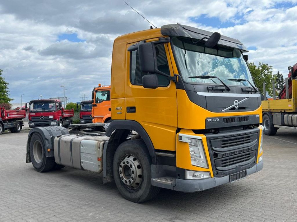 Volvo FM 410 4x2 SZM 6796 KG Leergewicht - Trekkvogn: bilde 2 Volvo FM 410 4x2 SZM 6796 KG Leergewicht - Trekkvogn: bilde 2