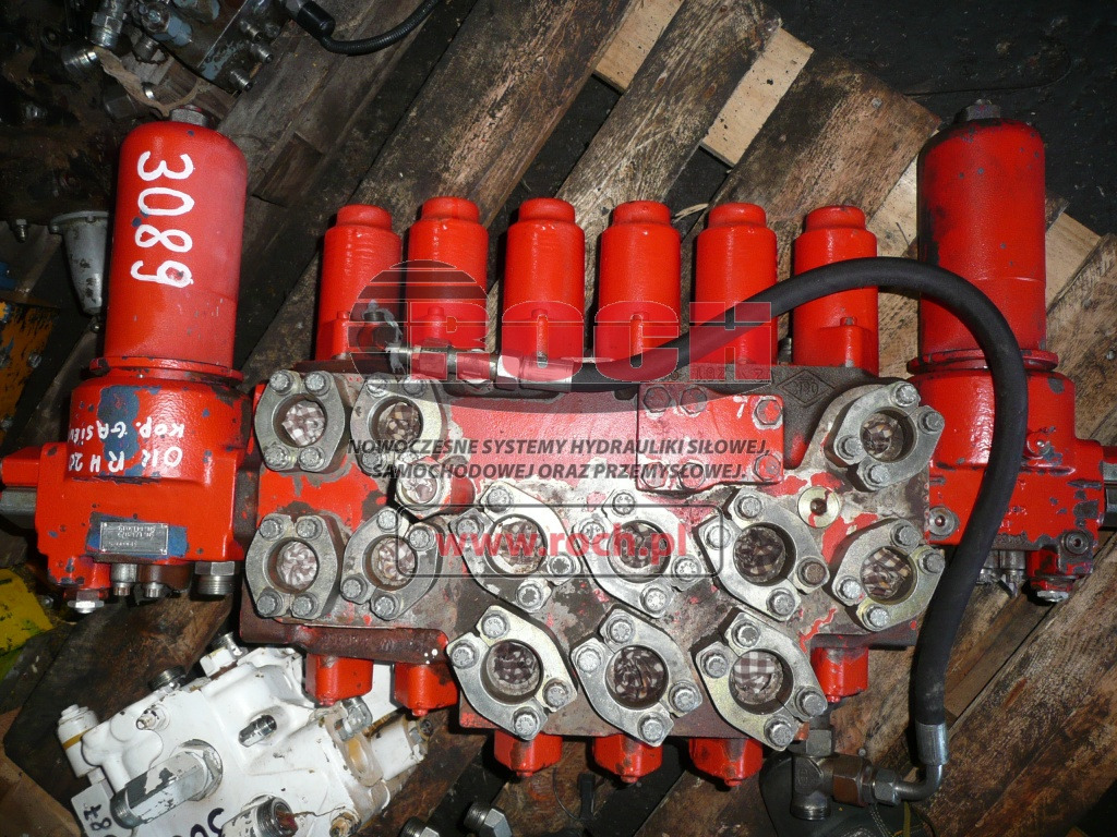 O&K 1273588 129 1129456 V2 28193 + 319049/5 - 6 SEKCYJNY - Hydraulisk ventil: bilde 1 O&K 1273588 129 1129456 V2 28193 + 319049/5 - 6 SEKCYJNY - Hydraulisk ventil: bilde 1