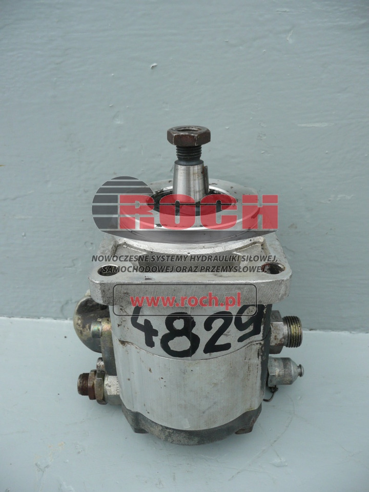 O&K 4530363L - Hydraulisk motor: bilde 1 O&K 4530363L - Hydraulisk motor: bilde 1