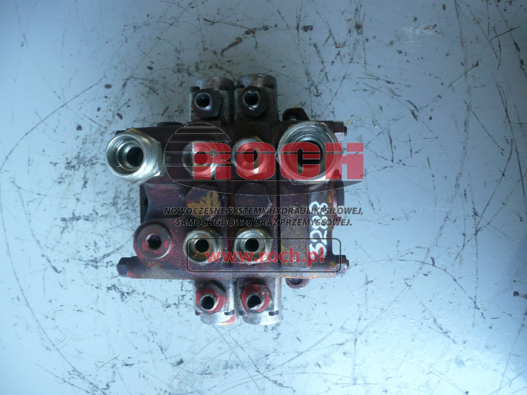 REXROTH ROZDZIELACZ DO HYUNDAI 130-3 ROBEX - 2 SEKCYJNY - Hydraulisk ventil: bilde 1 REXROTH ROZDZIELACZ DO HYUNDAI 130-3 ROBEX - 2 SEKCYJNY - Hydraulisk ventil: bilde 1