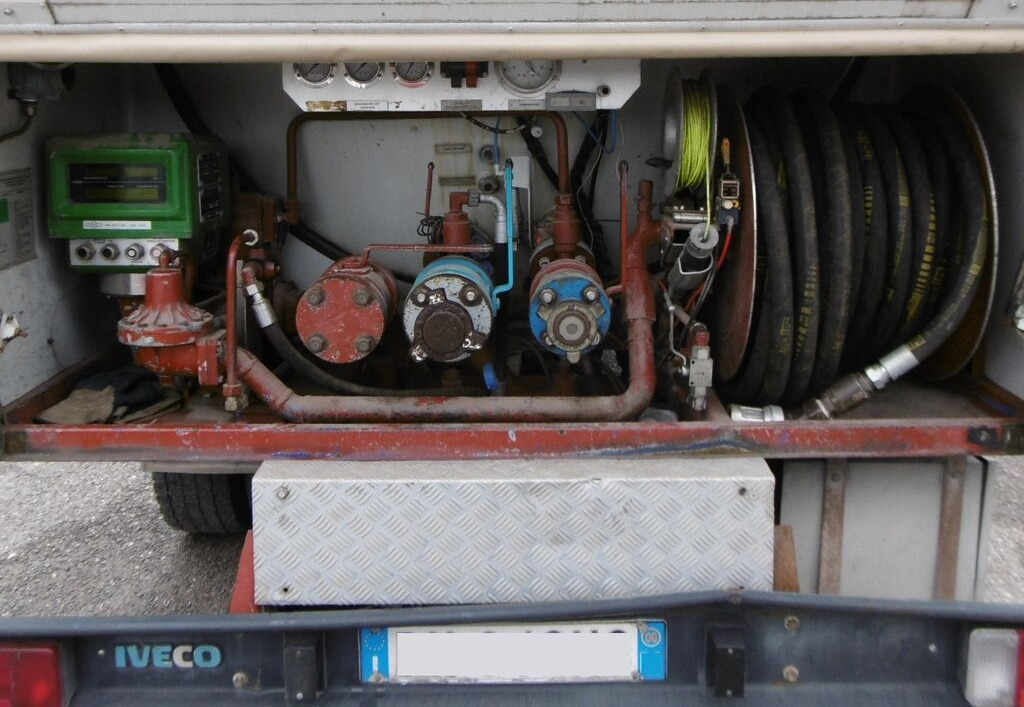 IVECO - Tankbil: bilde 4 IVECO - Tankbil: bilde 4