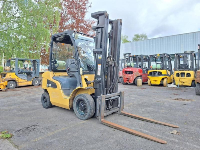 Caterpillar GP25N - Gasstruck: bilde 2 Caterpillar GP25N - Gasstruck: bilde 2