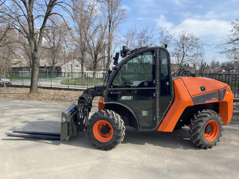 Ausa T235H - Teleskoplastere: bilde 1 Ausa T235H - Teleskoplastere: bilde 1