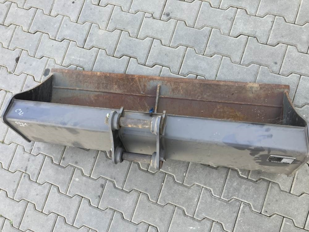 Volvo Böschungslöffel starr - Festanbau - Traktorgraver: bilde 2 Volvo Böschungslöffel starr - Festanbau - Traktorgraver: bilde 2