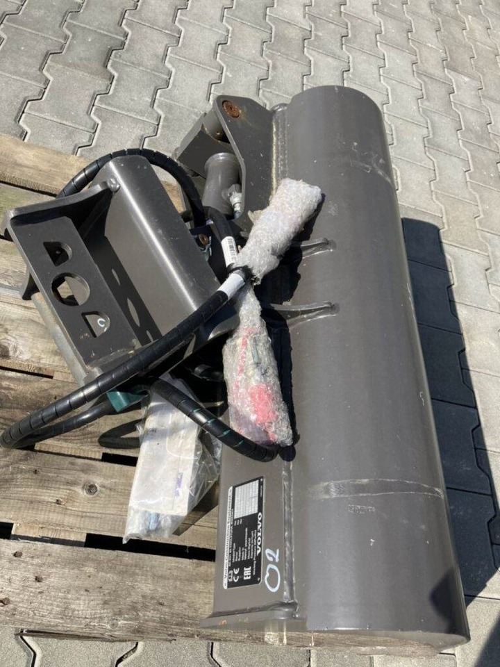 Volvo Löffelset inkl. Schnellwechsler für EC18 - Traktorgraver: bilde 4 Volvo Löffelset inkl. Schnellwechsler für EC18 - Traktorgraver: bilde 4