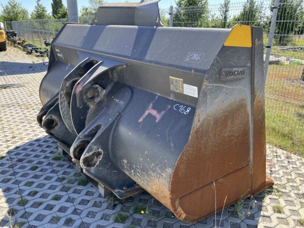 Volvo Schaufel mit Zähnen - Festanbau - Skuffe: bilde 2 Volvo Schaufel mit Zähnen - Festanbau - Skuffe: bilde 2