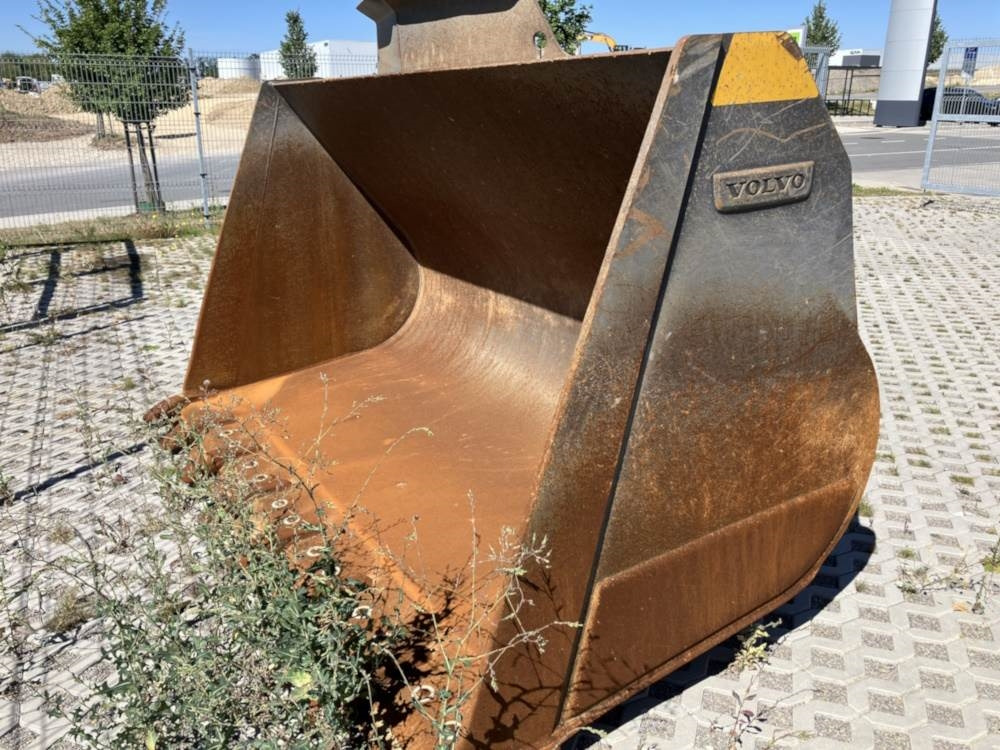 Volvo Schaufel mit Zähnen - Festanbau - Skuffe: bilde 4 Volvo Schaufel mit Zähnen - Festanbau - Skuffe: bilde 4