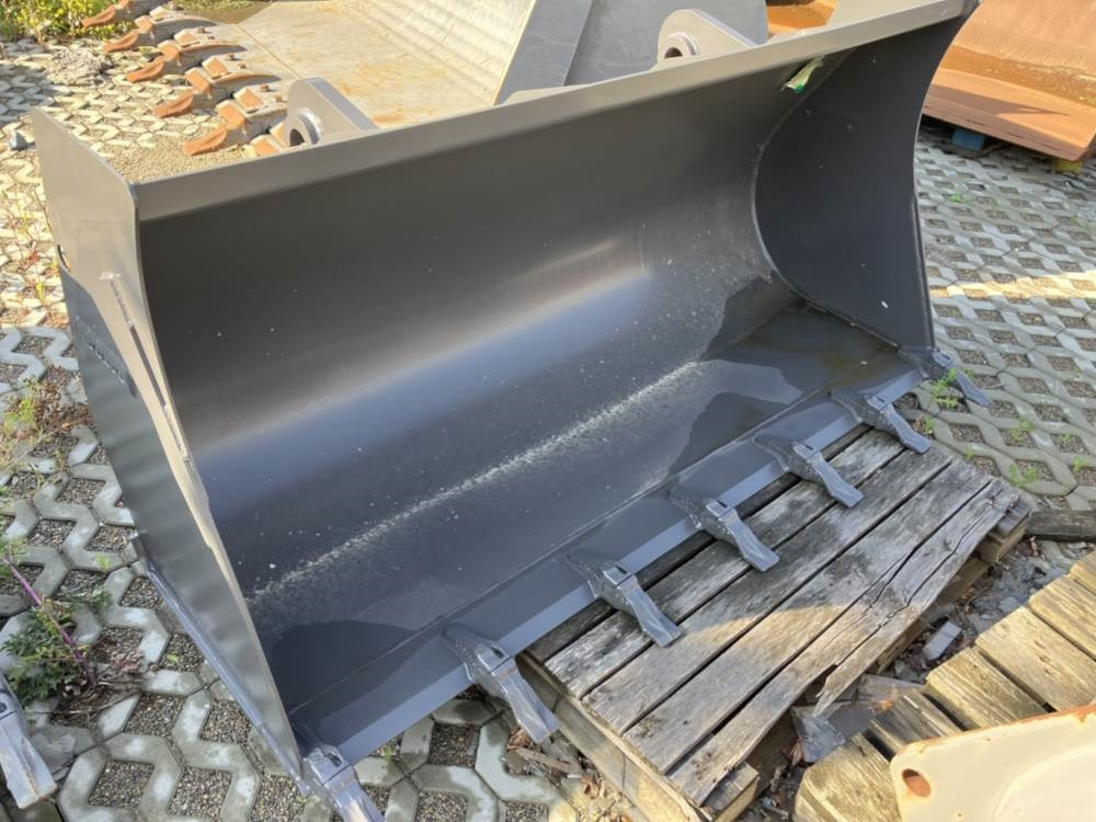 Volvo Schaufel mit Zähnen TPV - Skuffe: bilde 1 Volvo Schaufel mit Zähnen TPV - Skuffe: bilde 1