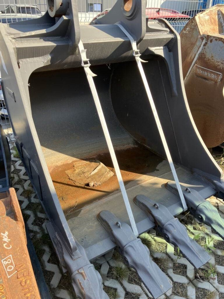 Volvo Tieflöffel mit Zähnen - Festanbau - Traktorgraver: bilde 4 Volvo Tieflöffel mit Zähnen - Festanbau - Traktorgraver: bilde 4