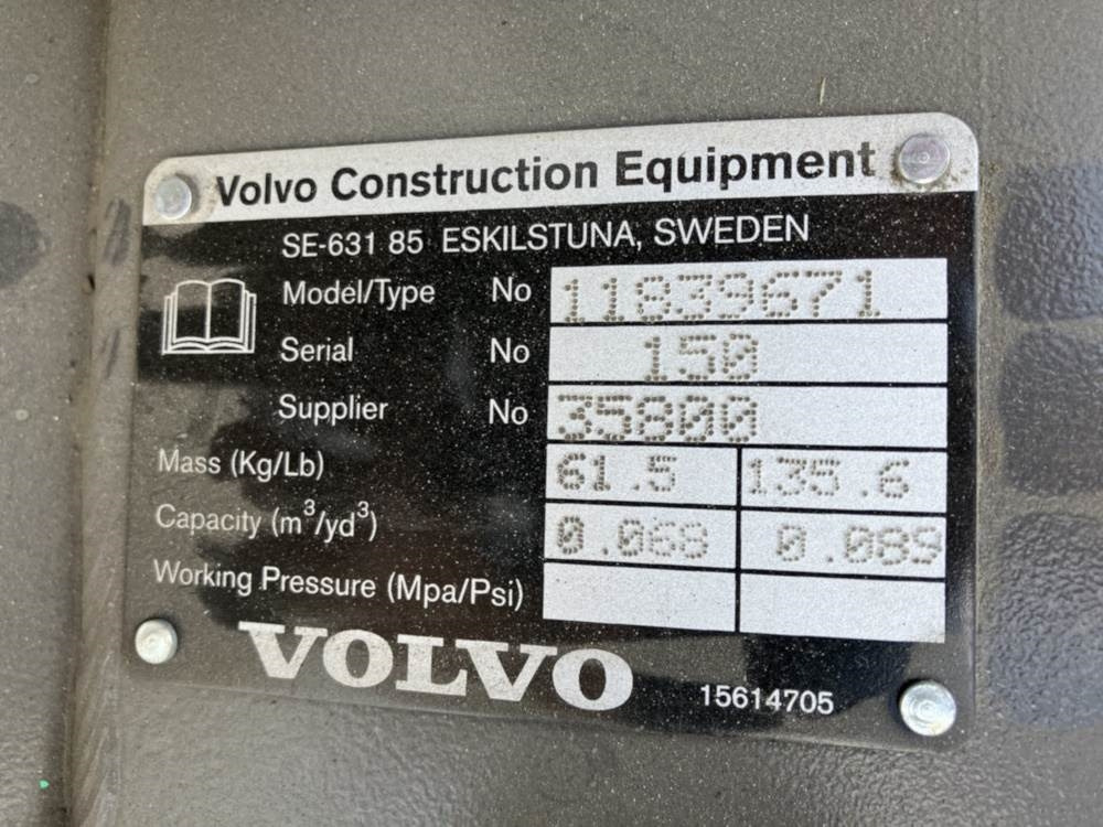 Volvo Tieflöffel mit Zähnen - Festanbau - Traktorgraver: bilde 4 Volvo Tieflöffel mit Zähnen - Festanbau - Traktorgraver: bilde 4
