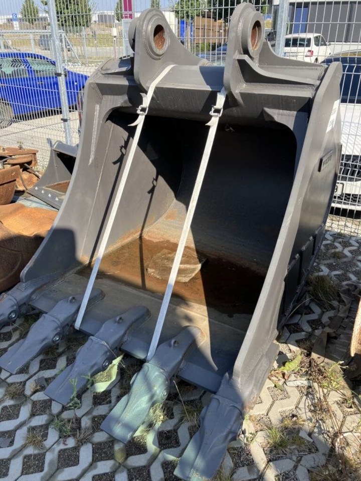 Volvo Tieflöffel mit Zähnen - Festanbau - Traktorgraver: bilde 1 Volvo Tieflöffel mit Zähnen - Festanbau - Traktorgraver: bilde 1