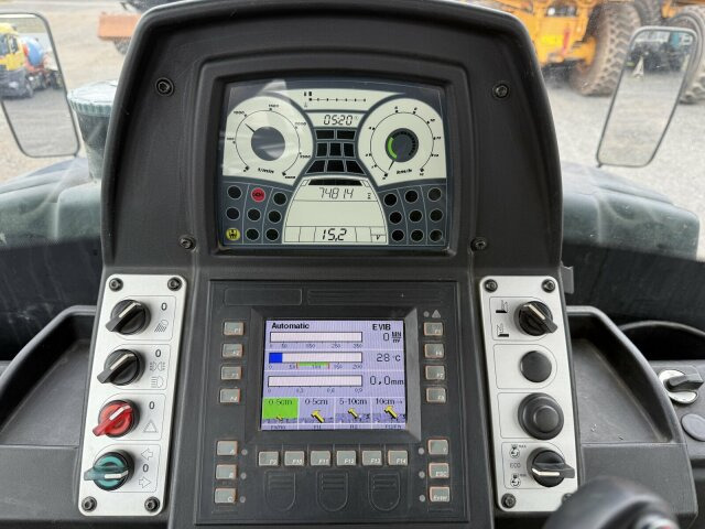 BOMAG BW 174 AP-4 AM Walze 12 Ton *Vibrator *Streuer - Vals: bilde 3 BOMAG BW 174 AP-4 AM Walze 12 Ton *Vibrator *Streuer - Vals: bilde 3