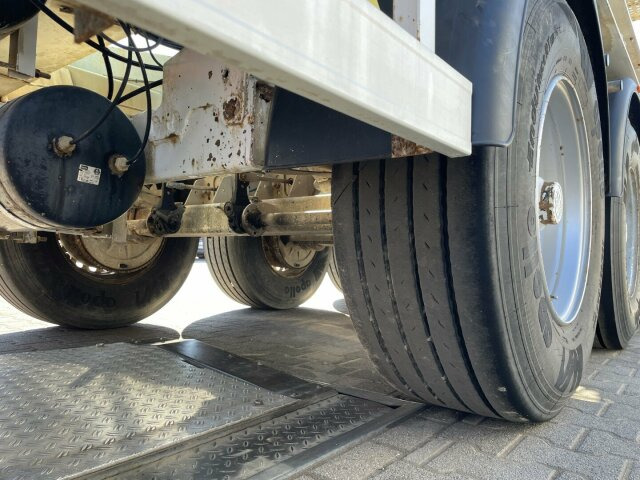 Betonmischer-Auflieger Intermix 12 m³ mit Motor - Betongsemi: bilde 5 Betonmischer-Auflieger Intermix 12 m³ mit Motor - Betongsemi: bilde 5