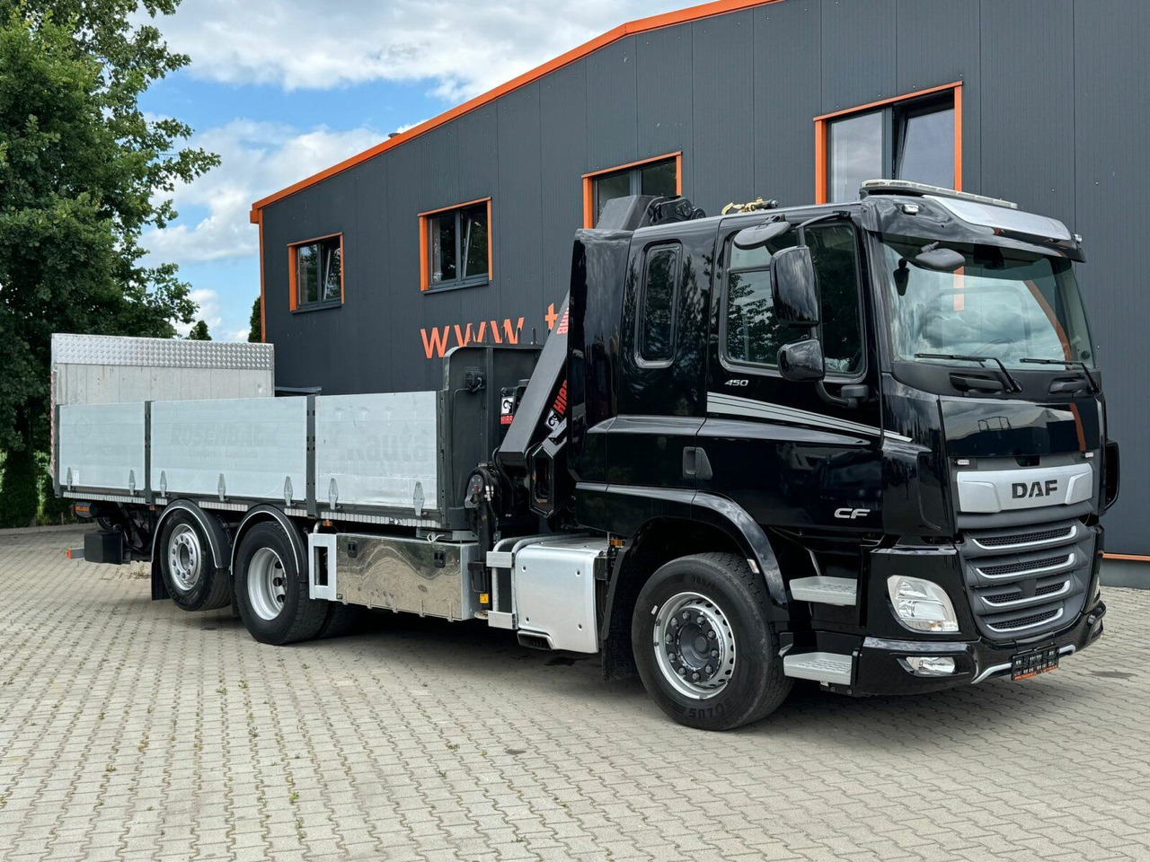 DAF CF 450 FAN 6x2 Pritsche mit Kran HIAB 188 E-6 - Kranbil: bilde 4 DAF CF 450 FAN 6x2 Pritsche mit Kran HIAB 188 E-6 - Kranbil: bilde 4
