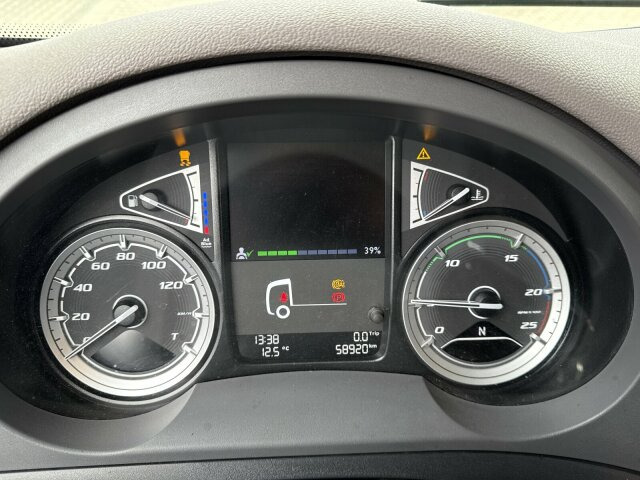 DAF CF 450 FAN 6x2 Pritsche mit Kran HIAB 188 E-6 - Kranbil: bilde 2 DAF CF 450 FAN 6x2 Pritsche mit Kran HIAB 188 E-6 - Kranbil: bilde 2