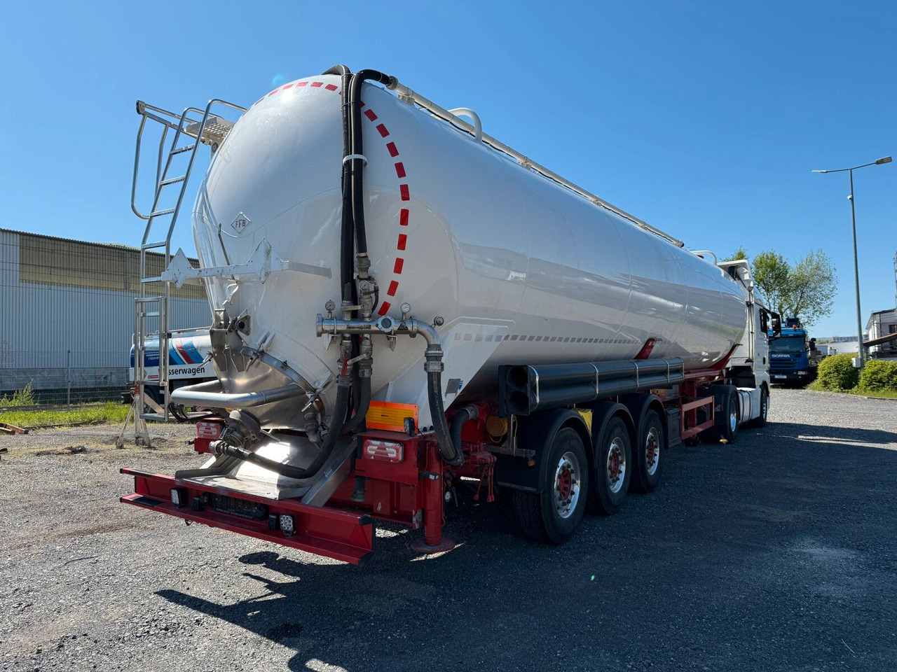 Feldbinder KIP 60.3 Silo 60.000 L 3 Achse ADR - Bulktrailer: bilde 3 Feldbinder KIP 60.3 Silo 60.000 L 3 Achse ADR - Bulktrailer: bilde 3