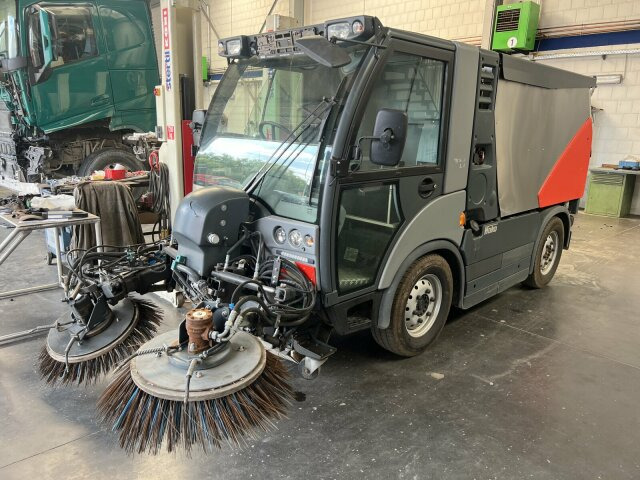 Hako Citymaster CM 2200 Kehrmaschine 2 m³ - Feiebil: bilde 1 Hako Citymaster CM 2200 Kehrmaschine 2 m³ - Feiebil: bilde 1