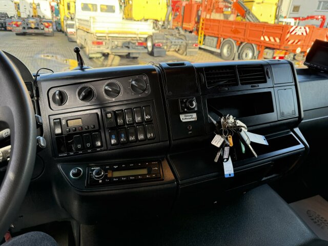 MAN TGM 15.290 Kanalreiniger HD Pumpe Müller Aufbau - Vakuum lastebil: bilde 4 MAN TGM 15.290 Kanalreiniger HD Pumpe Müller Aufbau - Vakuum lastebil: bilde 4