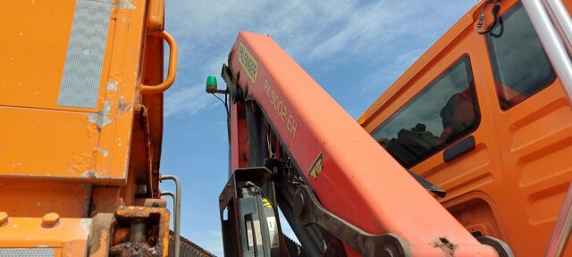 MAN TGS 28.400 6x4-4 Kipper Kran Palfinger PK9002 - Tippbil, Kranbil: bilde 2 MAN TGS 28.400 6x4-4 Kipper Kran Palfinger PK9002 - Tippbil, Kranbil: bilde 2