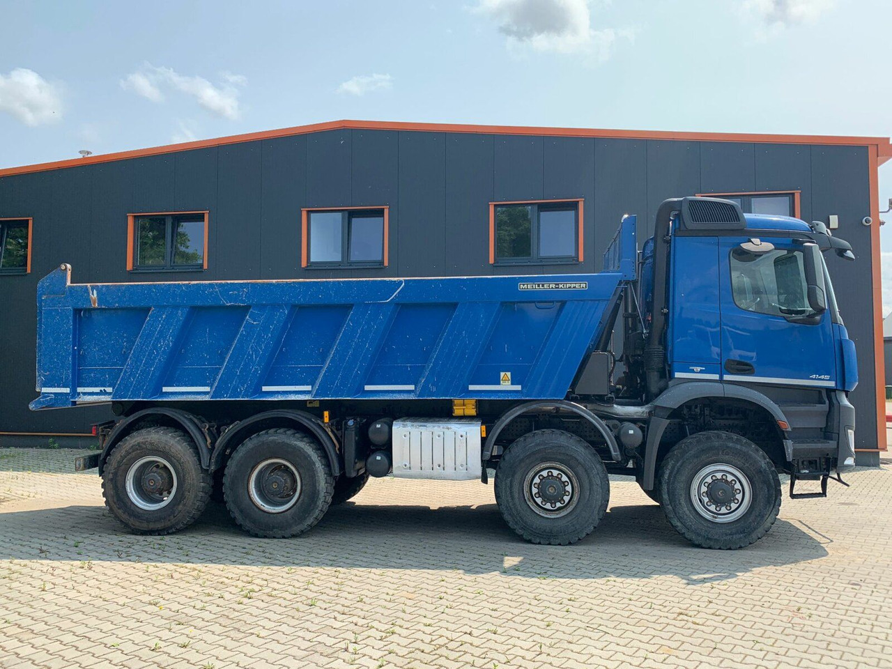 Mercedes-Benz AROCS 4145 8x8 EURO6 Muldenkipper TOP! - Tippbil: bilde 3 Mercedes-Benz AROCS 4145 8x8 EURO6 Muldenkipper TOP! - Tippbil: bilde 3