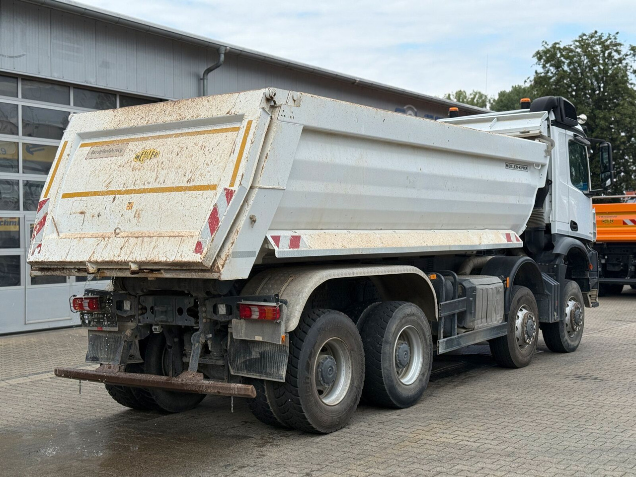Mercedes-Benz AROCS 4145 8x8 Meiller Muldenkipper - Tippbil: bilde 5 Mercedes-Benz AROCS 4145 8x8 Meiller Muldenkipper - Tippbil: bilde 5