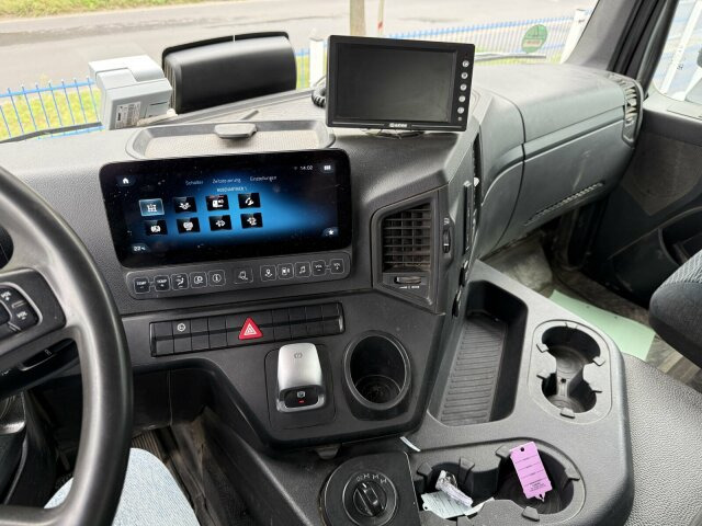 Mercedes-Benz AROCS 4145 8x8 Meiller Muldenkipper - Tippbil: bilde 4 Mercedes-Benz AROCS 4145 8x8 Meiller Muldenkipper - Tippbil: bilde 4