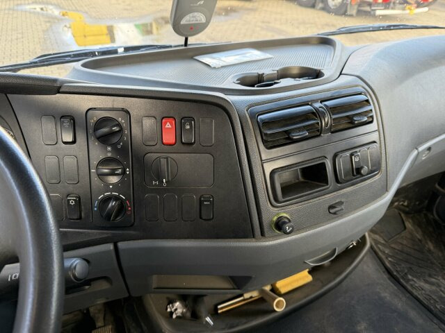 Mercedes-Benz ATEGO 1018 4x2 Meiller Dreiseitenkipper *TOP - Tippbil: bilde 4 Mercedes-Benz ATEGO 1018 4x2 Meiller Dreiseitenkipper *TOP - Tippbil: bilde 4